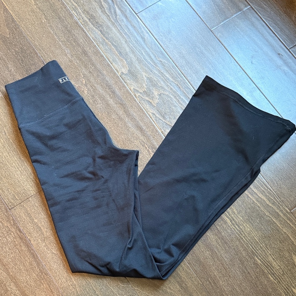 Fleo Flare High Rise Pants